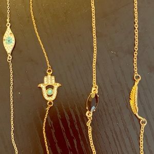 Trendy small bracelets